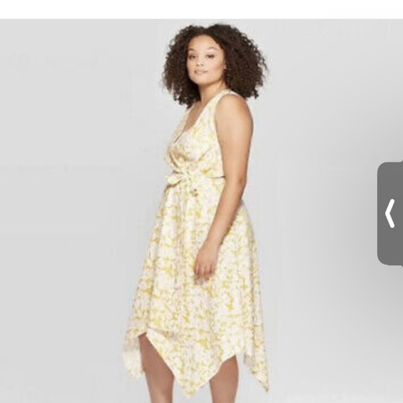 NWT Ava & Viv Midi Dress V-Neck Sleeveless Floral Yellow Woman 2X Shark Bite Hem - Picture 2 of 10